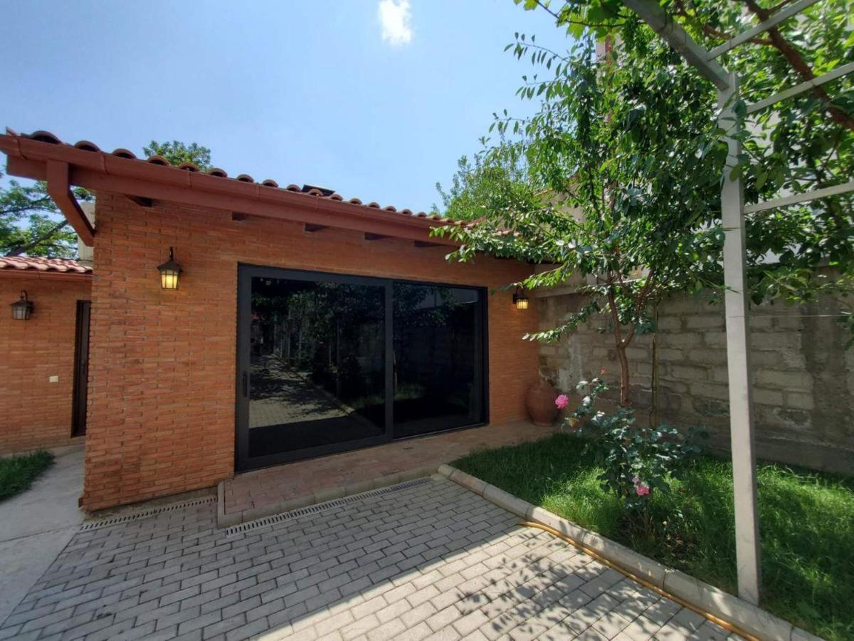 Guesthouse Anna Tbilisi Zewnętrze zdjęcie